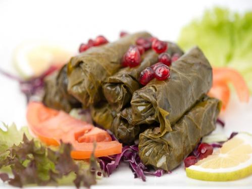 Warak Inab B zeit (Stuffed Vine leaves) (8PCS)